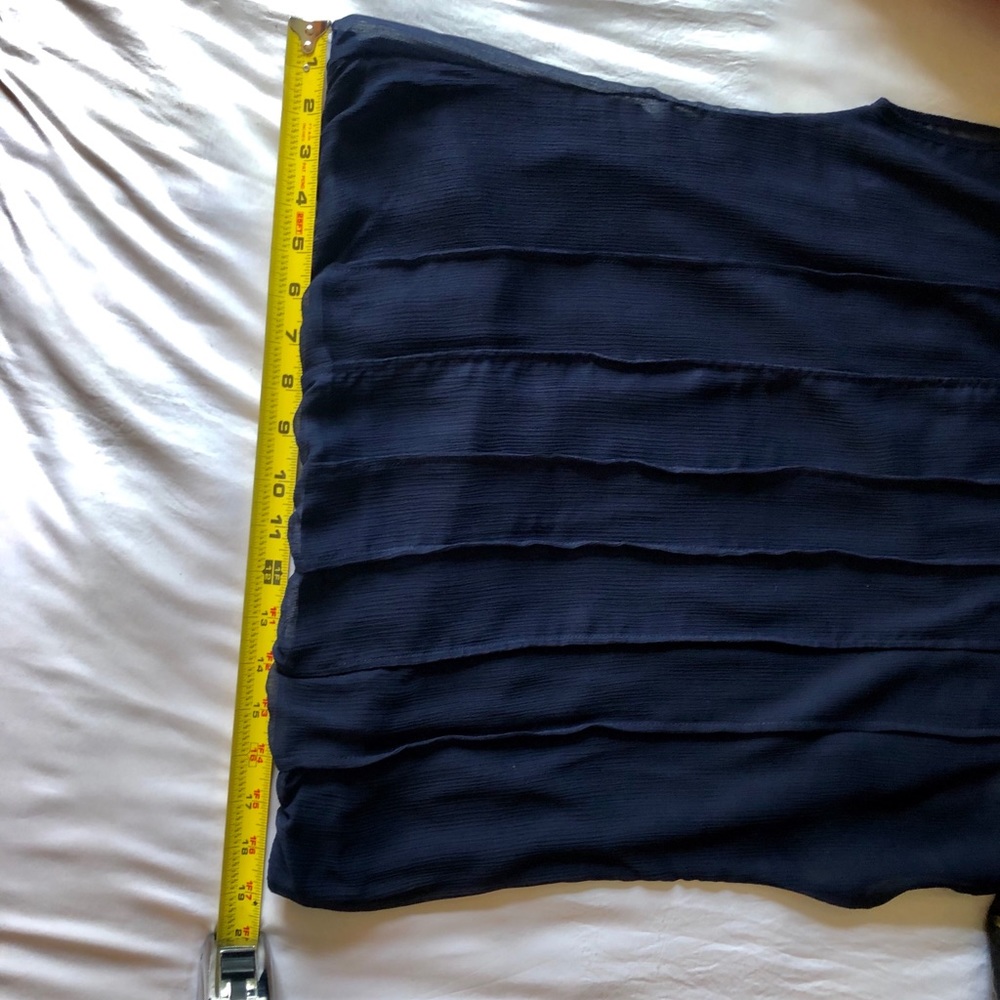 Rose And Olive Navy Sheer Short Sleeve - Picture 5 of 8